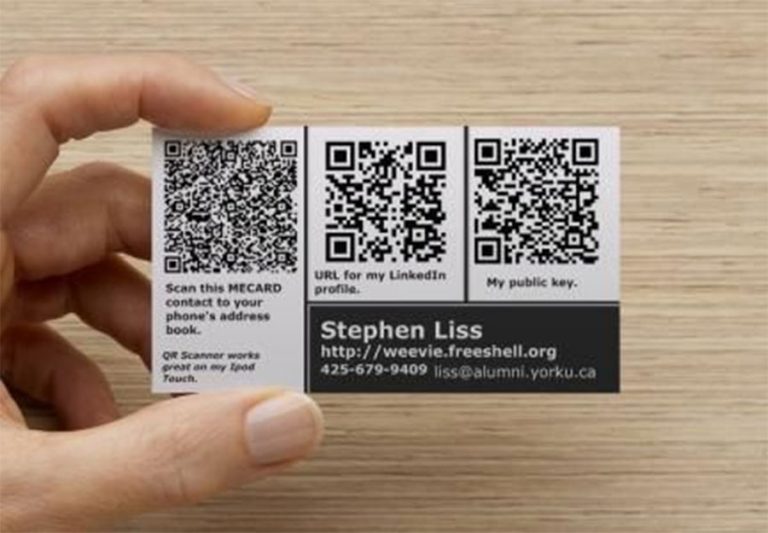 Электронная визитка с qr кодом. Визитка с QR кодом. QR коды на визитке. Современные визитки с QR кодом. Вертикальные визитки с QR кодом.